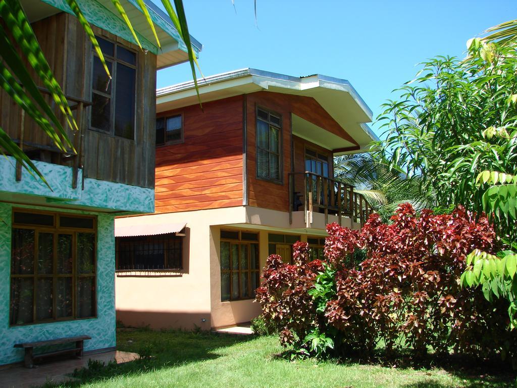 Babilonia Aparthotel Cahuita Bagian luar foto